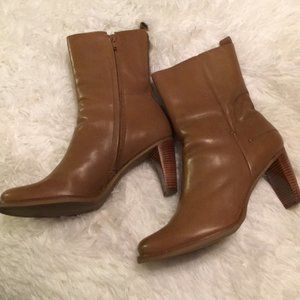 Gianni Bini Tan Leather Ankle Boots Size 9 NWOT